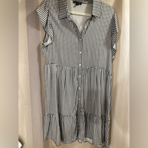 As U Wish midi dress button up - Picture 1 of 8